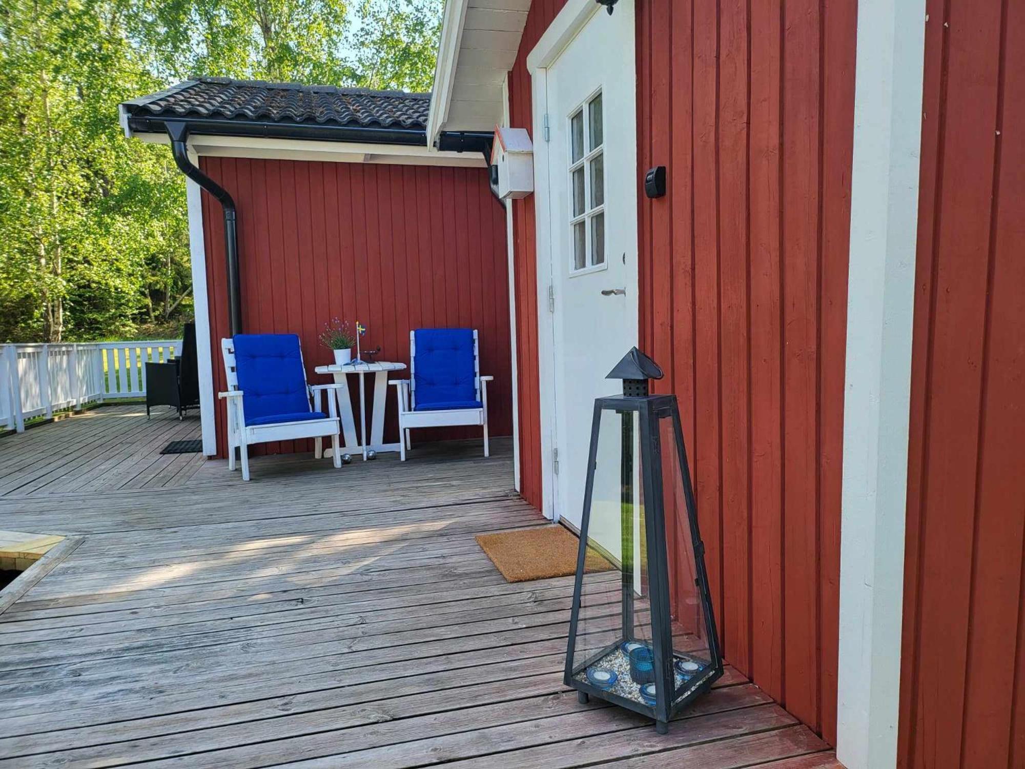 Minihus Med Stor Traedgardstomt Naera Golf Och Hav Villa Троса Екстериор снимка